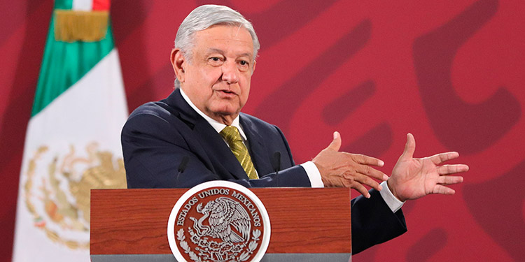 México acuerda con tres laboratorios comenzar a recibir vacunas en diciembre