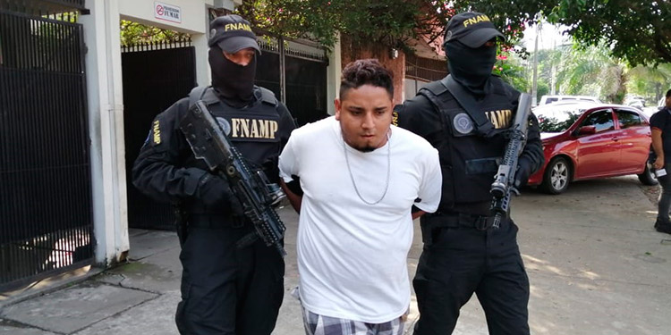 7 años presos pasarán siete extorsionadores