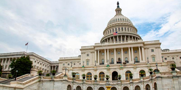 Congreso de EEUU teme que niños migrantes no puedan reunirse con sus padres