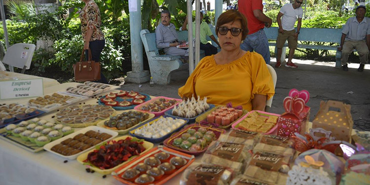 Débora Vargas Bucardo: En esta pandemia póngale sabor a la vida con aroma de café y sus derivados