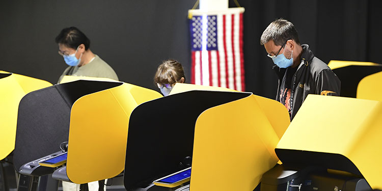 Colegio Electoral favorece a Trump