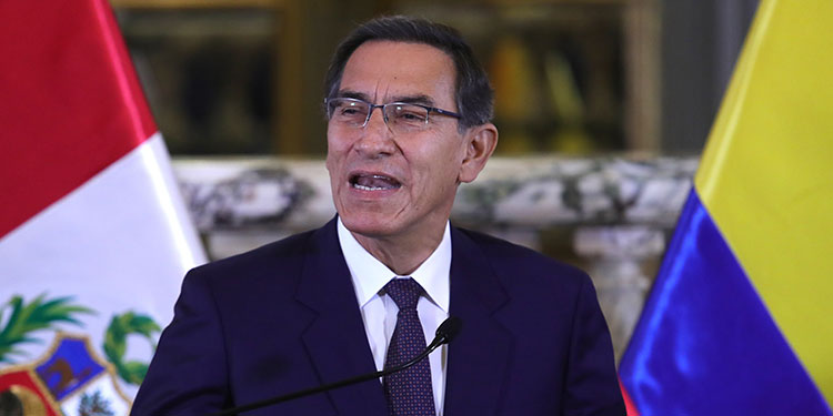 El Congreso peruano destituye al presidente Martín Vizcarra