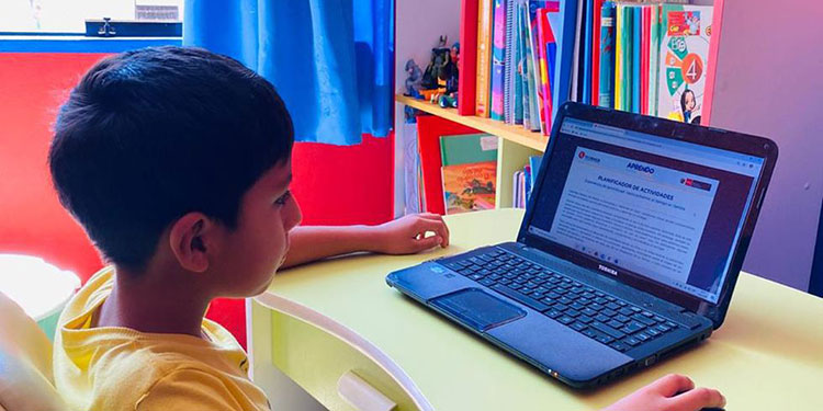 Honduras y Guatemala con más brecha digital escolar