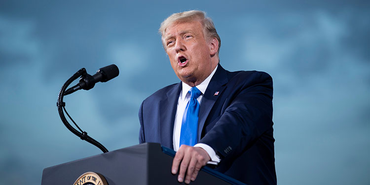 Trump recibió un pago sospechoso de un hotel en plena campaña, según el NYT