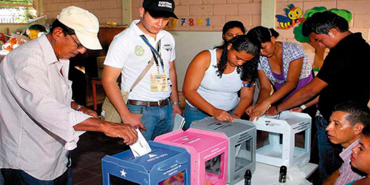 CN aprueba la paridad, alternancia e igualdad de género