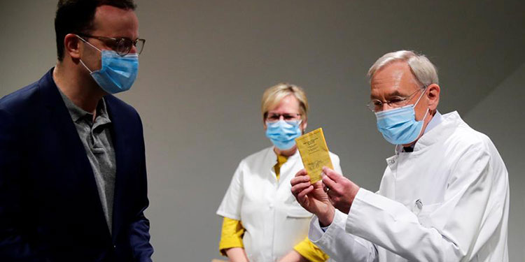 Alemania activa una "alerta temprana" para tratar de contener los contagios