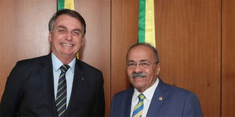 Encuentran dinero en calzoncillos de aliado de Bolsonaro durante operación