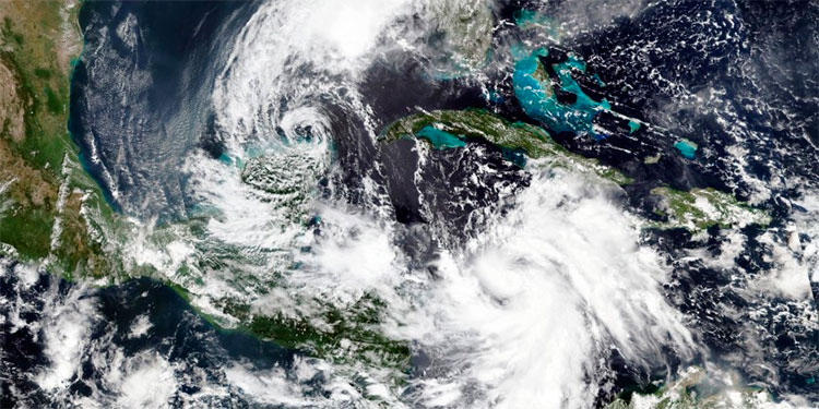 Ciclón Delta, categoría 4 cobra fuerza al acercarse a Yucatán