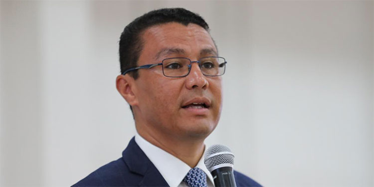 Ministro de la Presidencia: “Si la economía crece no será necesario los ajustes fiscales”