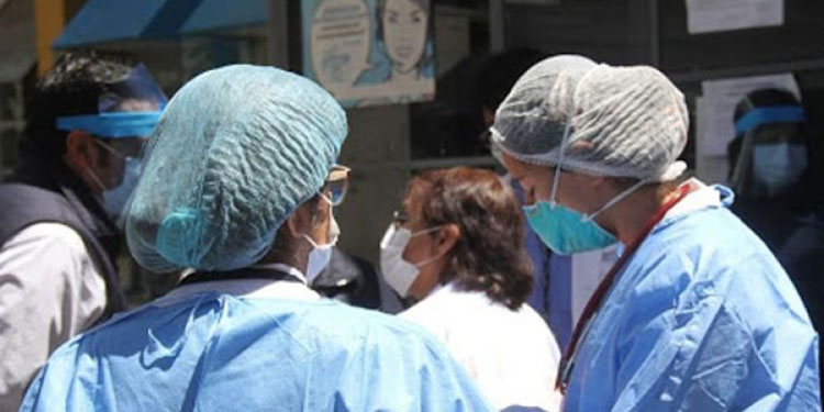 Enfermeras y empleados del hospital de Roatán logran acuerdo con las autoridades