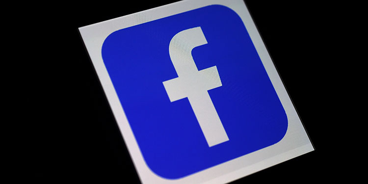 Facebook desmantela nueva campaña de manipulación electoral pro Trump