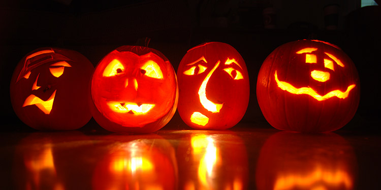Sangrienta decoración de Halloween genera controversia