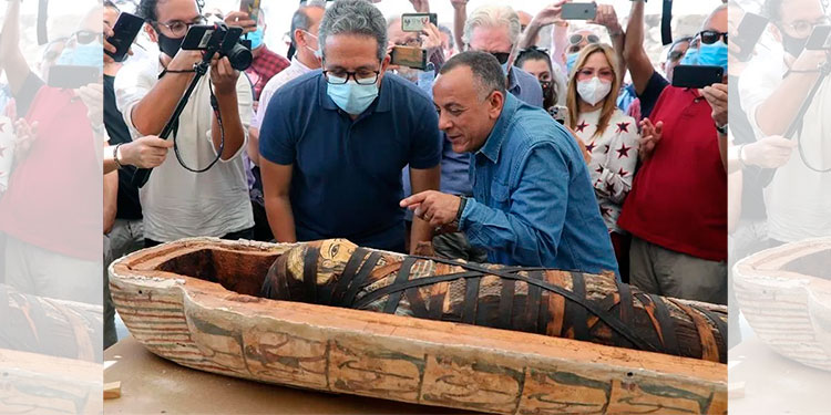 Egipto presume al mundo los 59 sarcófagos con momias intactas
