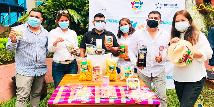 SENPRENDE y el Centro de Desarrollo Empresarial Valle de Sula formarán a migrantes retornados
