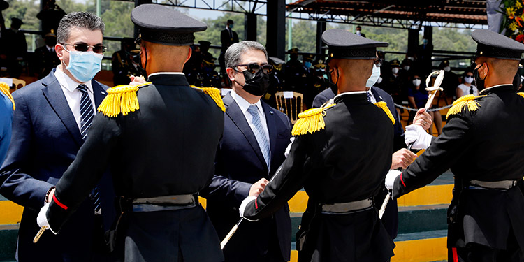 JOH resalta rol protagónico de los soldados en lucha contra COVID-19