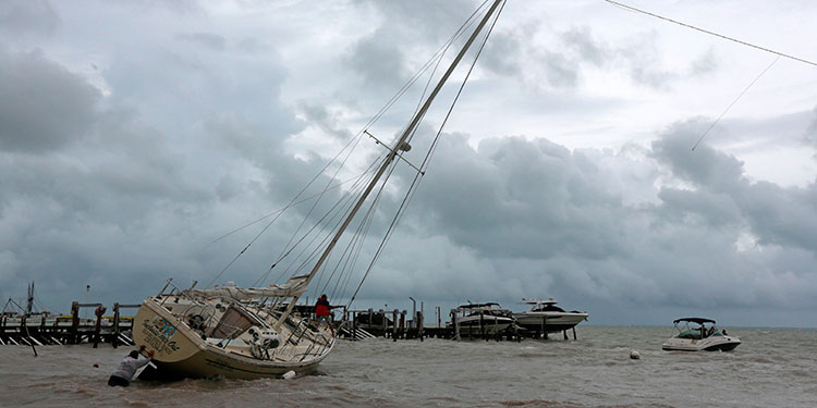 La tormenta Gamma toma fuerza al dejar Yucatán y salir al Golfo de México