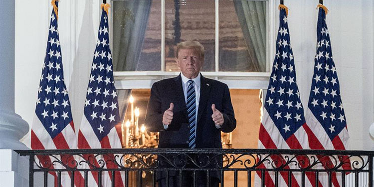 Trump afirma que él no es "contagioso"