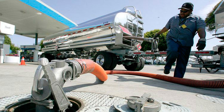 Noviembre arranca con rebajas en las gasolinas