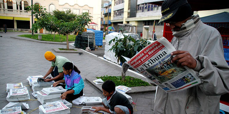 Ni la pandemia detiene a canillitas en su 30 aniversario