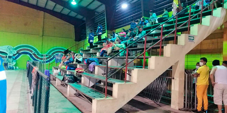 Más de 800 personas fueron evacuadas de lugares de riesgo en El Progreso