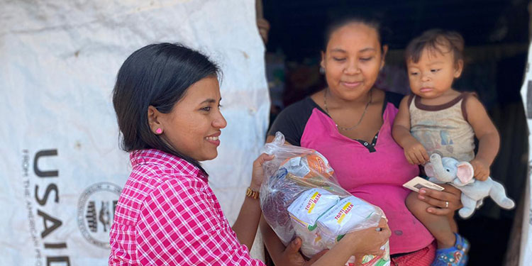 Ayuda alimentaria llega a 96 familias de isla Tomasón Wipo