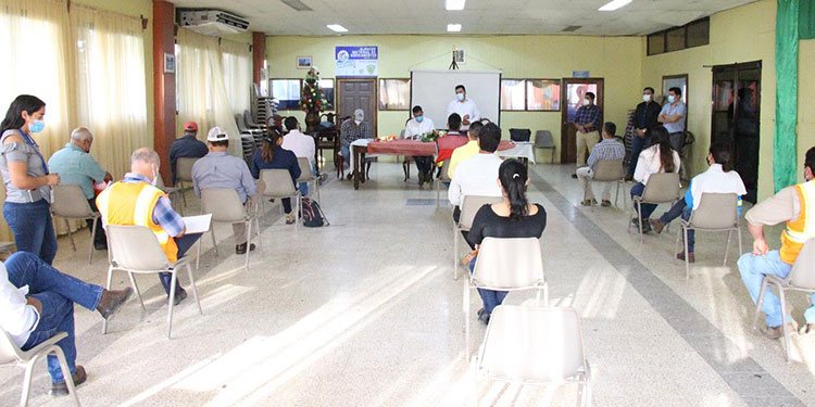 Avanza licitación pública internacional para manejar basura y corredor logístico