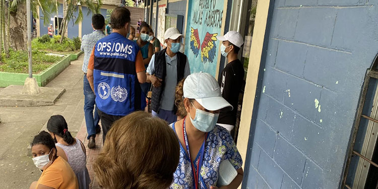 OPS prevé alza de casos de covid-19 en Centroamérica tras Iota y Eta