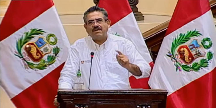 Manuel Merino, otro desconocido que asume la presidencia de Perú