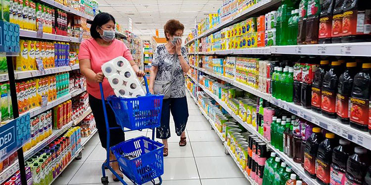 Supermercados piden atender sin restricción