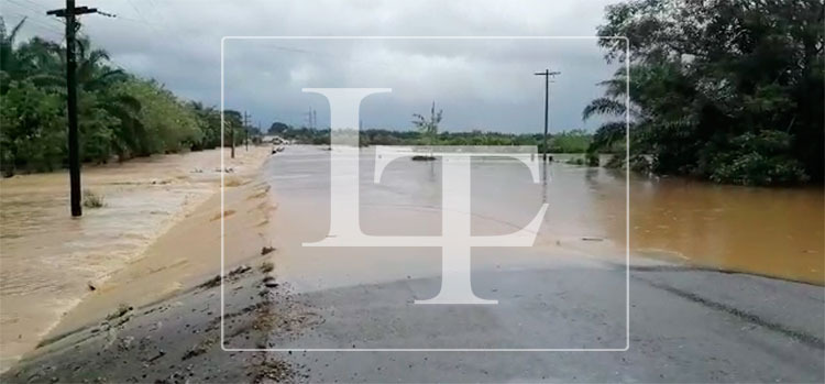 Torrenciales aguaceros desbordan ríos antes del ingreso de Huracán 'Eta' (Video)