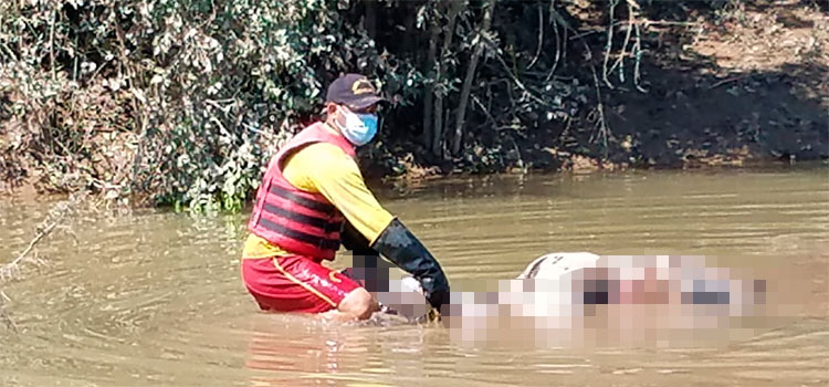 Bomberos recuperan cadáver en La Lima