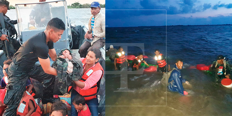 FFAA rescata a 10 personas que naufragaban en la laguna de Caratasca