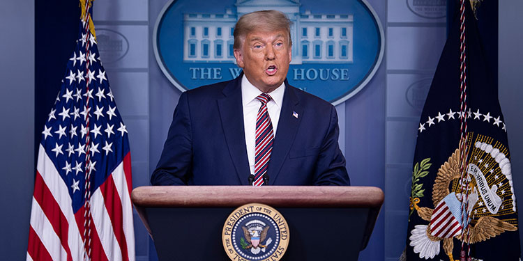 Trump sostiene que ganaría a menos que le "roben" la elección