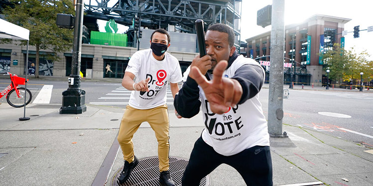 Votantes en Washington deciden futuro de educación sexual