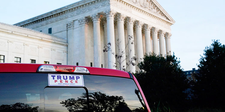 Trump pronostica "muchos litigios" para conservar su puesto