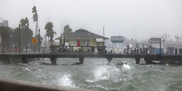 Tormenta Eta deja lluvias torrenciales en oeste de Florida