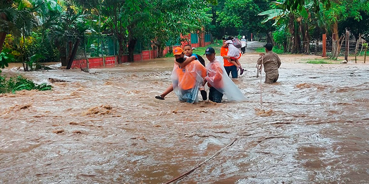 Inundaciones, daños y rescates por huracán ‘Eta‘ en Honduras (Galería/Videos)