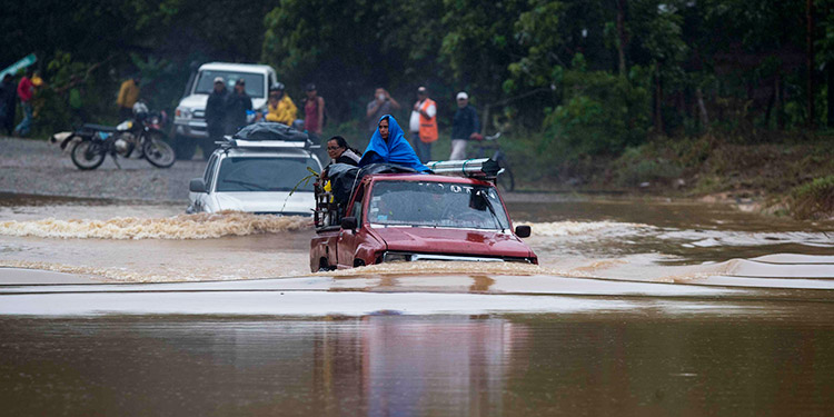 Islas Caimán bajo vigilancia de tormenta tropical por Eta