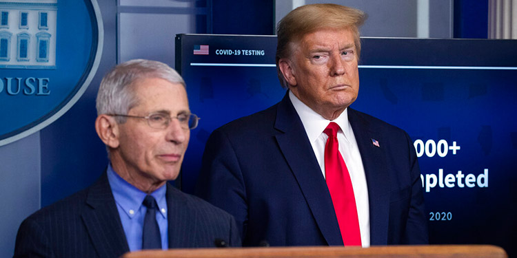 Fauci dice Trump debería hacer campaña a favor de vacunarse
