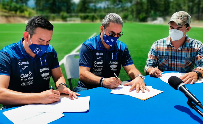 FIFA destaca cancha certificada en Honduras