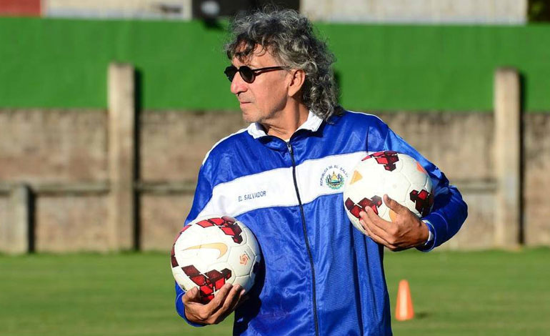 Pensión vitalicia para ex mundialistas salvadoreños