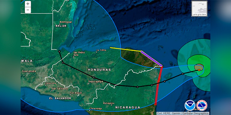 Huracán Eta ya es categoría 2 (Video)