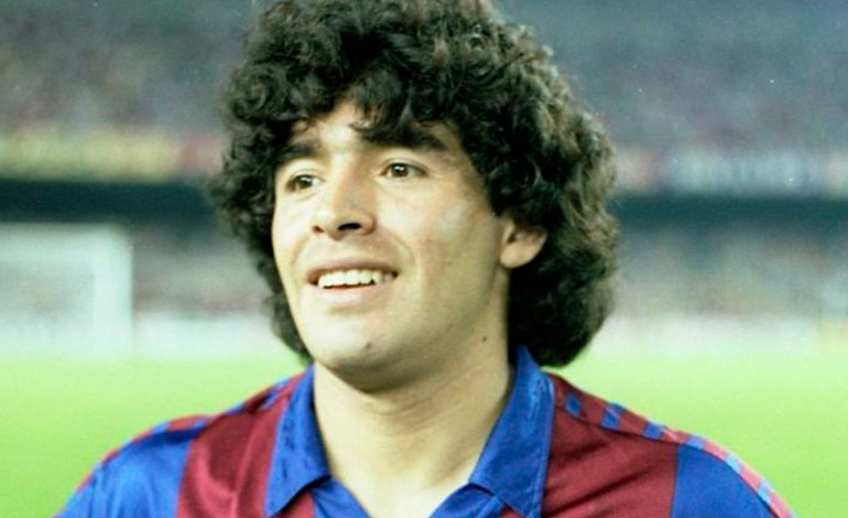 “Gracias por todo, Diego”, se despide el Barcelona de su exjugador Maradona