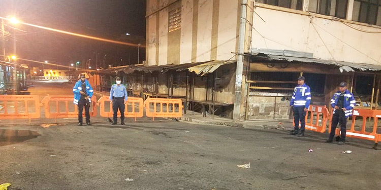 Cierran el paso de 4 puentes en la capital ante posible desbordamiento del río Choluteca