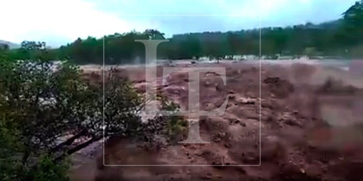 Omoa es alertada sobre el desbordamiento del río Motagua en Guatemala (Video)