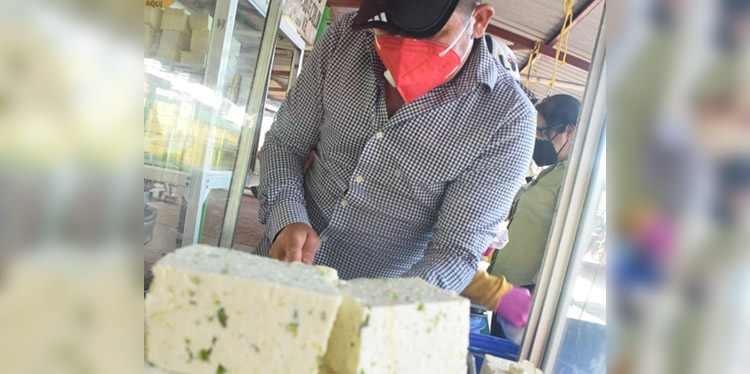 Siguen por las “nubes” los productos básicos pese a advertencias y decreto