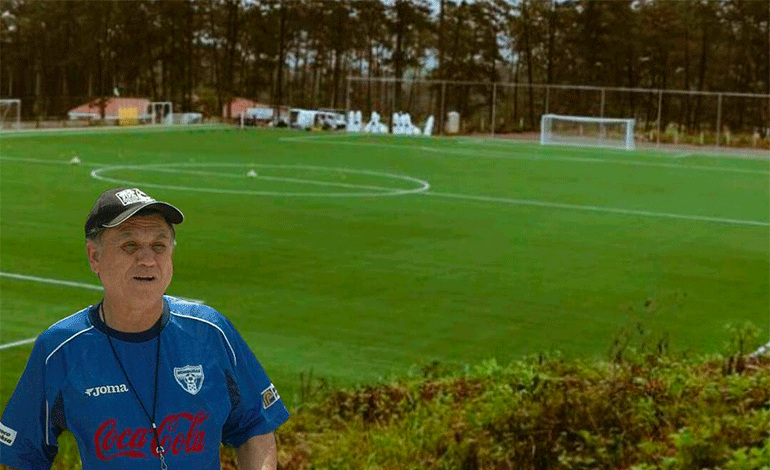 Fenafuth rendirá homenaje a "Chelato" Uclés
