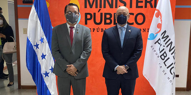 Ministerio Público firma convenio con Unitec