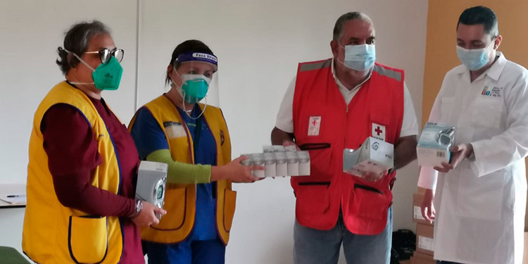 Entregan 100 glucómetros y 30 mil pruebas para glucosa a varias instituciones en Siguatepeque