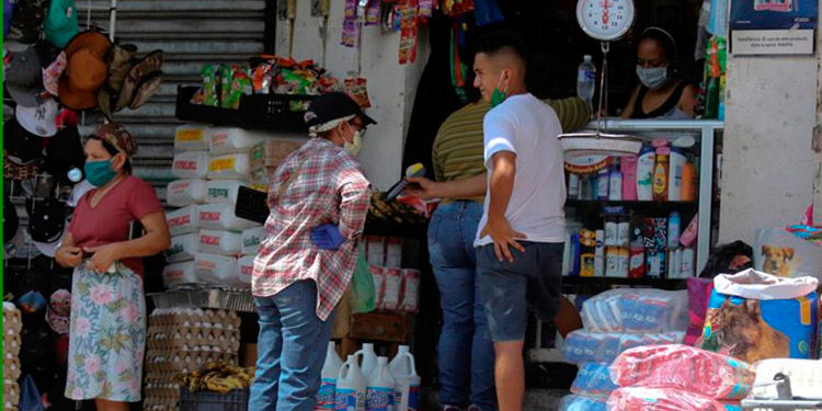 Científico hondureño: La economía no se puede parar porque está muy golpeada